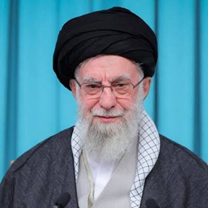 علی خامنه ای